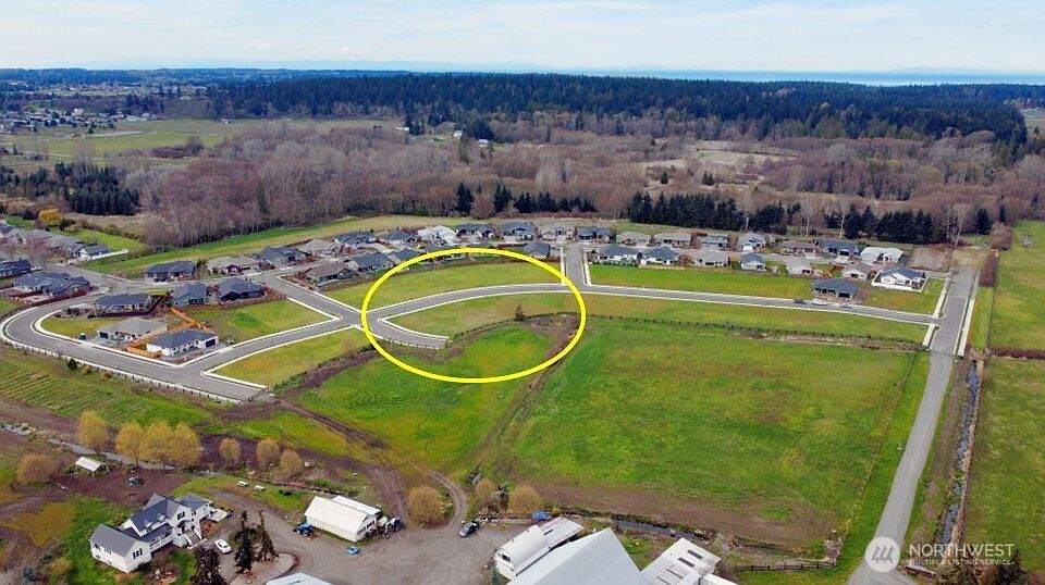 2nd image of 90 Dover Lane