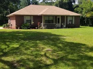 7397 Johnson Rd, Milton, FL 32583