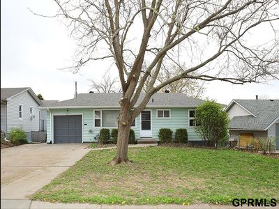 4907 Valley St, Omaha, NE, 68106