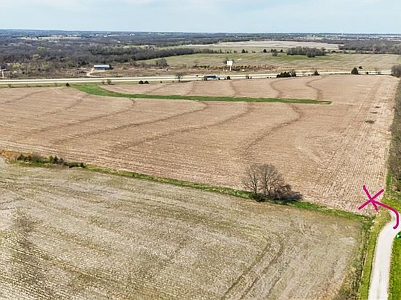 5th image of Pleasant Valley Rd
