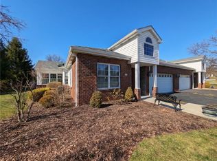 502 Independence Ct, Valencia, PA