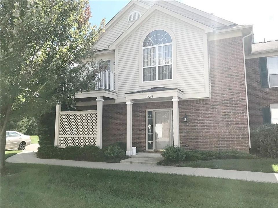 1st image of 26210 Chesapeake Cir