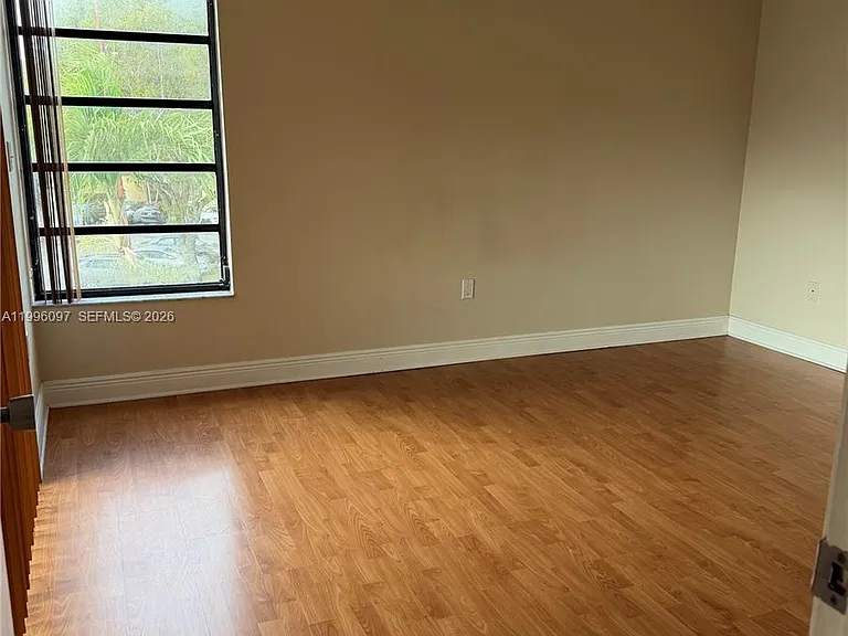 9140 SW 123rd Ct #309 — Photo 5