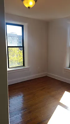 Rented by Max & Associates Realty Corp | media 13