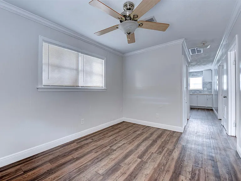 1209 Cabell St — Photo 22