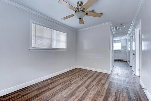 1209 Cabell St Photo 1