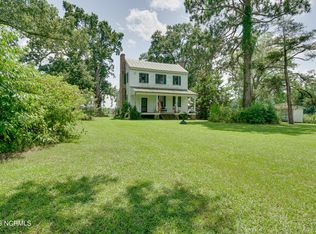 2421 Sand Pit Rd, Stantonsburg, NC 27883