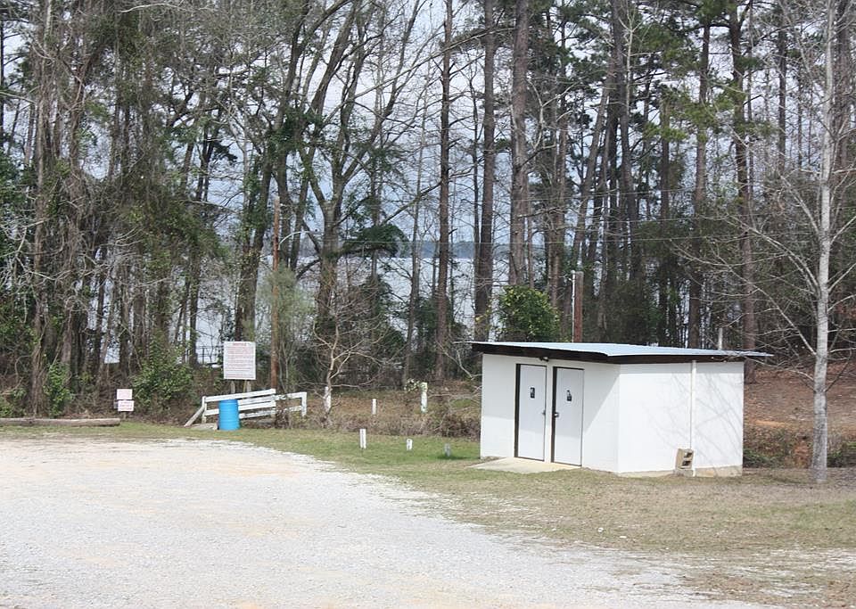 2nd image of 395 Singer Ln