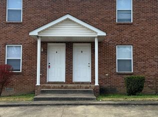 1720 Baltimore Dr, Clarksville, TN 37043