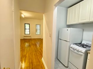 234 E 77th St #1Z, New York, NY 10075