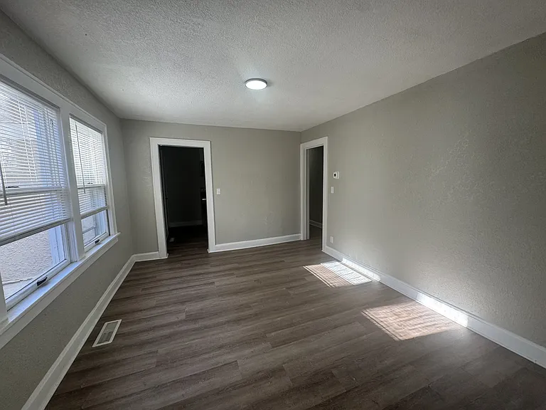 4232 Virginia Ave #2 — Photo 4
