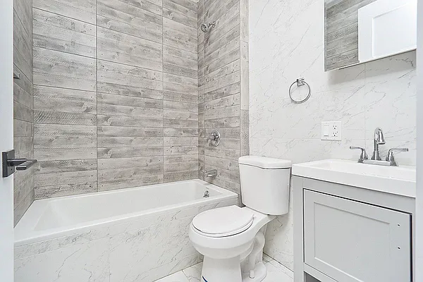 Rented by Keller Williams NYC | media 8