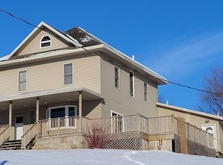109 E 3rd St, Halbur, IA 51444