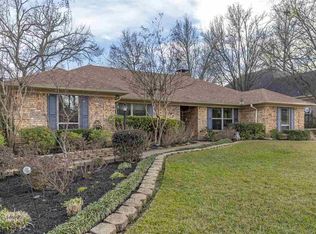 1204 Heather Ln, Longview, TX 75604