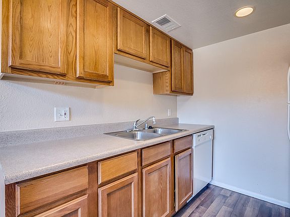 3rd image of 3402 N 32ND Street #124