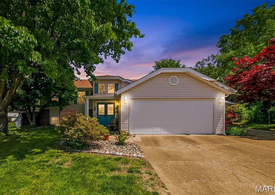 1st image of 2425 Farnham Ct