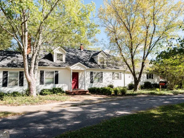 8573 Highway 106 S, Hull, GA 30646