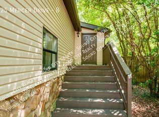 625 Mercer Dr #B, Hermitage, TN 37076