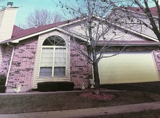 1097 N Jamey Ln, Addison, IL 60101