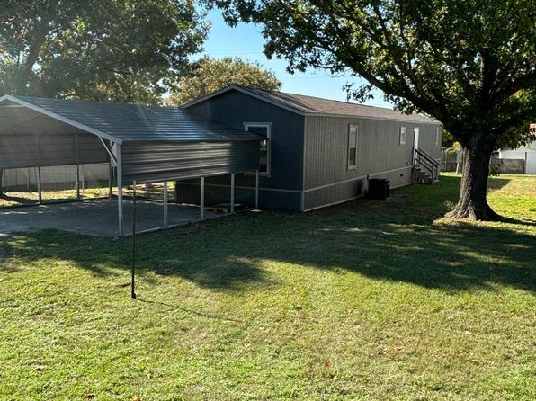 904 Taylor Dr