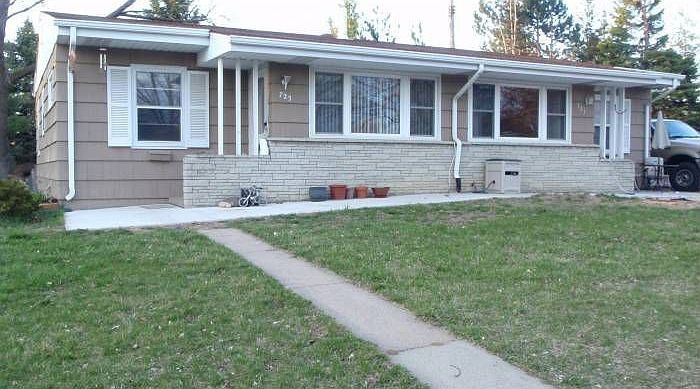 Left Side of home availab