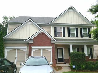 151 Parkway Dr, Fairburn, GA 30213