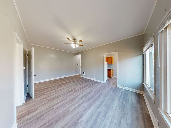 5th image of 2805 E 16th St Unit 113-B