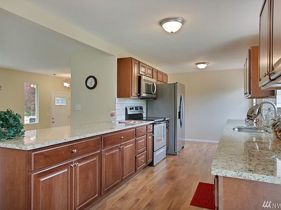 5th image of 34028 Peasley Canyon Way S