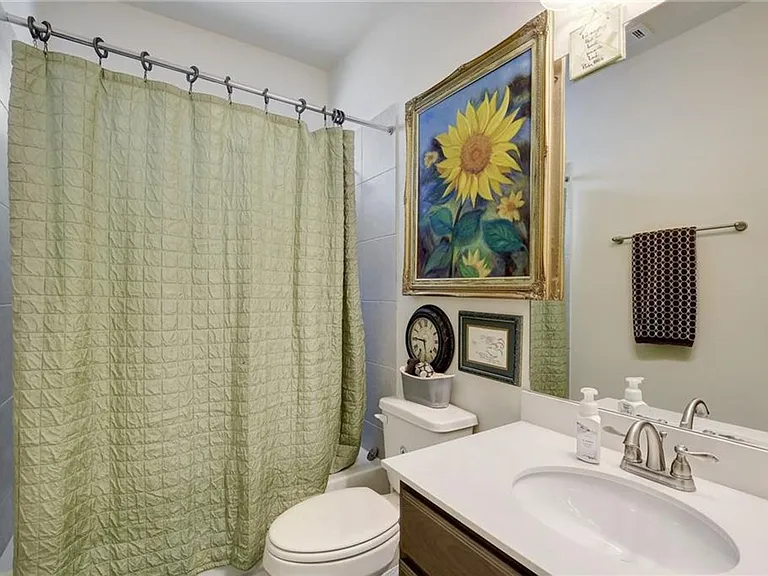 228 Simon — Photo 16