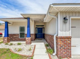 2366 Duncan Ridge Dr, Navarre, FL 32566