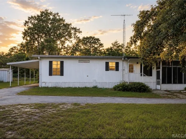 6828 W Arter St, Crystal River, FL 34429