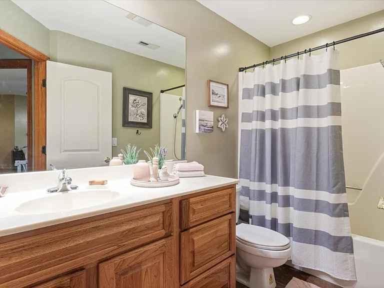 141 Rocksalot Dr — Photo 11