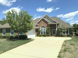255 Wynlake Dr, Alabaster, AL 35007