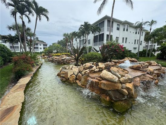 831 Sailaway LN #203, Naples, FL 34108