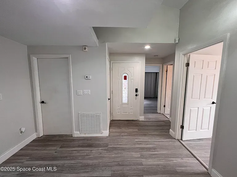 377 Myrtlewood Rd — Photo 2