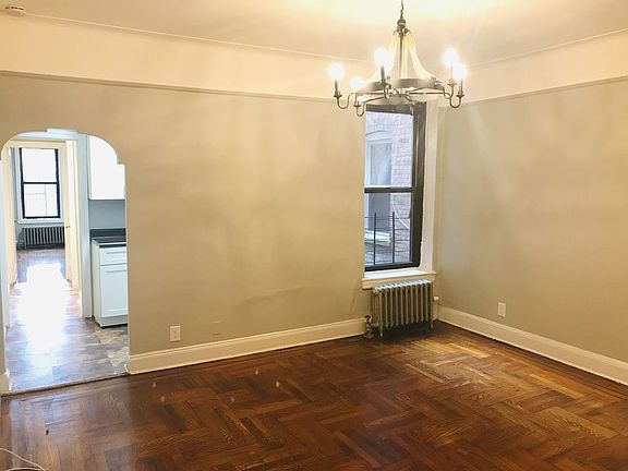 3rd image of 238 New York Ave APT 2C