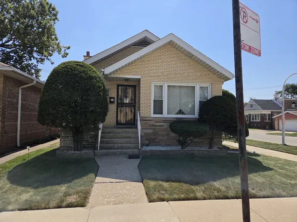 2333 E 83rd St, Chicago, IL 60617