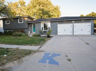4739 G Ave, Kearney, NE 68847