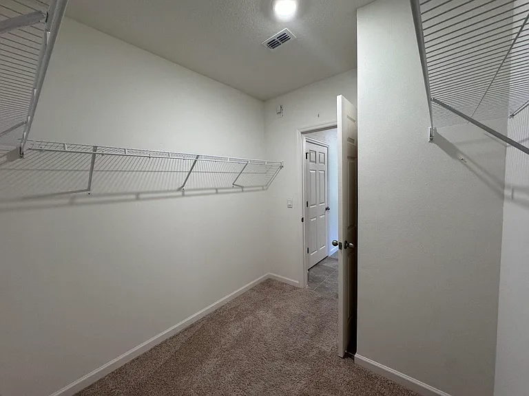 2526 SW Savage Blvd — Photo 12