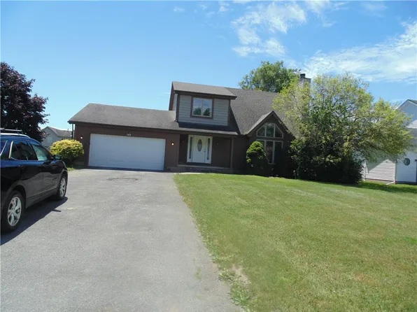 143 Windmill Trl, Rochester, NY 14624