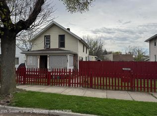 1021 Cleveland St, Lansing, MI 48906