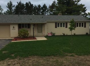 5701 Ridge Rd, Williamsburg, MI 49690