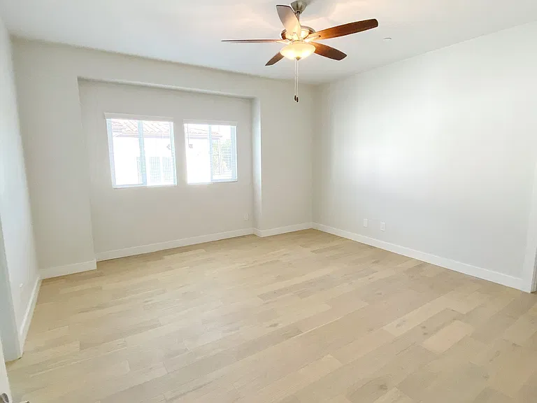 4720 W 164th St — Photo 3