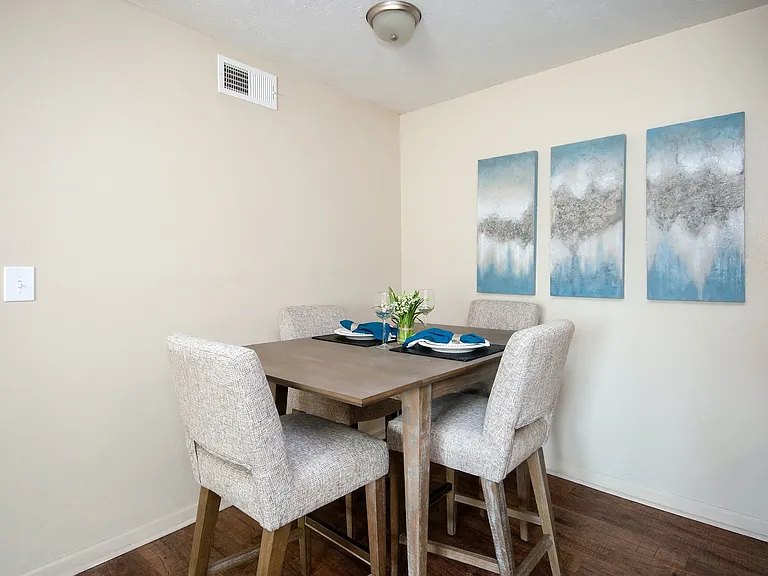 Augusta Road Apartments — Photo 21