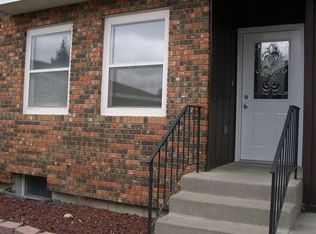 3805 Renee Dr, Bismarck, ND 58503