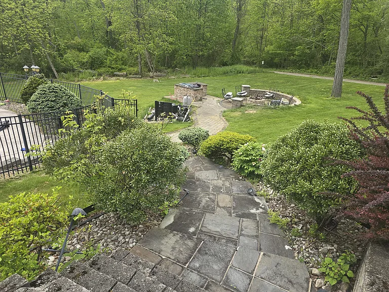 77A Taylortown Rd — Photo 7