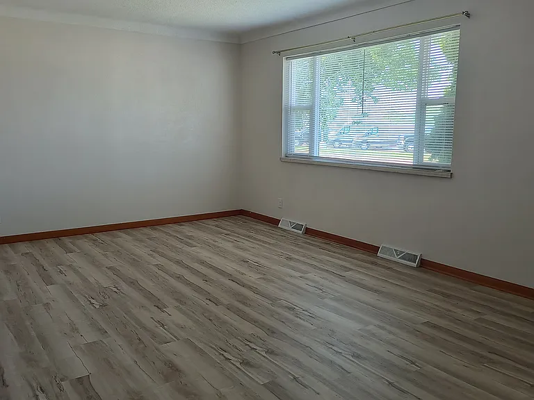 104 La Choy Dr — Photo 4