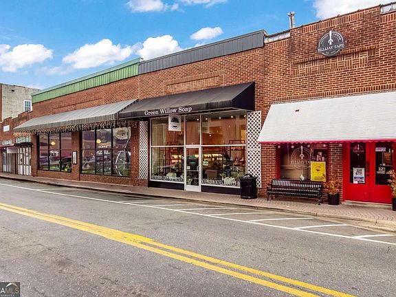 5th image of 28 N Main St