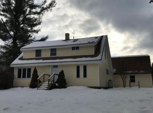 108 Litchfield Rd, Hallowell, ME 04347