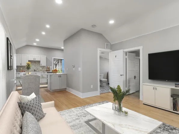 233.5 N El Paso St, Colorado Springs, CO 80903